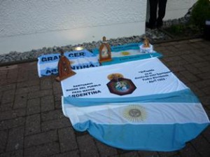 10257996_400516926762619_4537951398592792199_n - copia